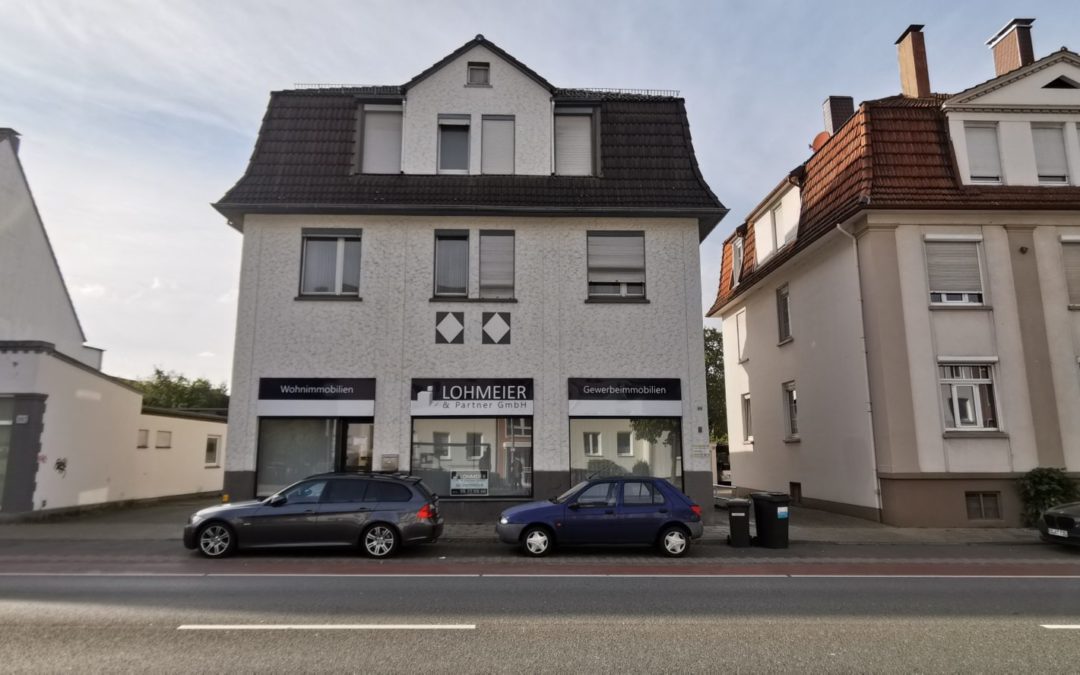 Büro mit Schaufensterfläche